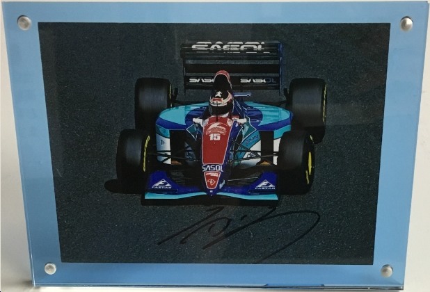 GPコレクションホビー館 ｜ JORDAN 194 AGURI SIGNED PHOTO PACIFIC GP